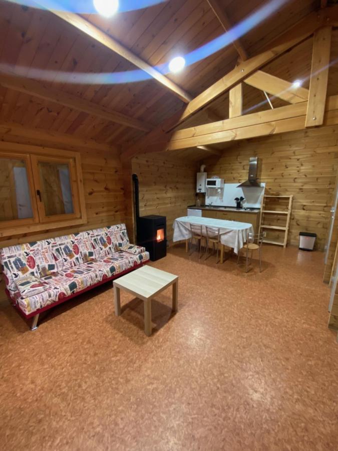 Bungalow & Camping Fuente De Regrustan Graus Exterior photo